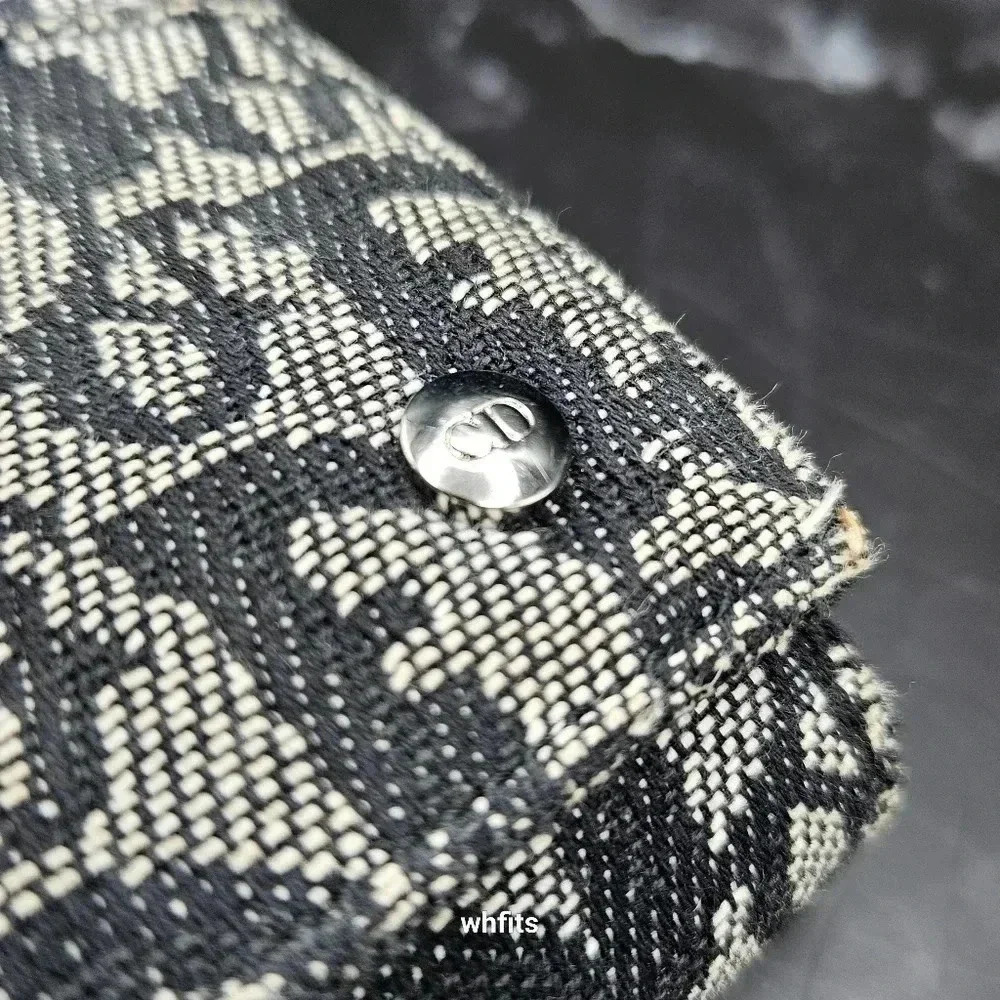 Christian Dior Trotter Canvas Trifold Wallet with dust bag and box. - Picture 13 of 13